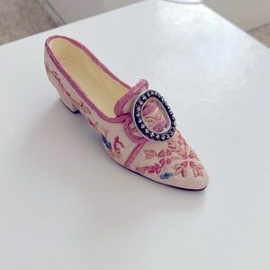 Marie Antoinette shoe slipper with rhinestones